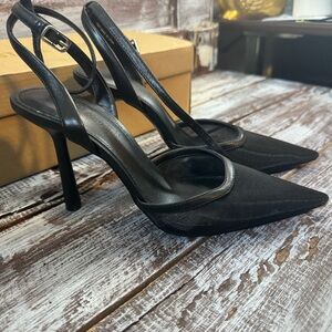 Steve Madden Black Pointed Slingback Pumps